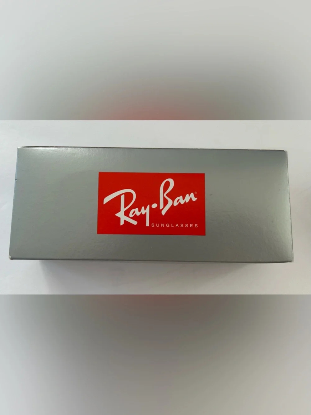 Ray-Ban Classic Aviator Gold Frame Sunglasses with Grey Lenses